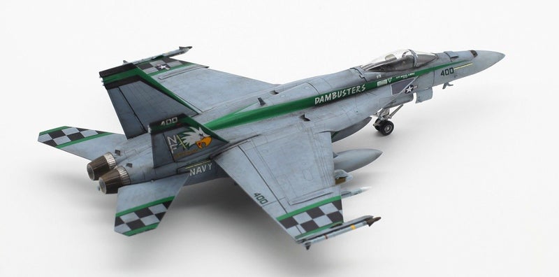F/A-18E (Academy, 1/72) Finished Model Carousel 1