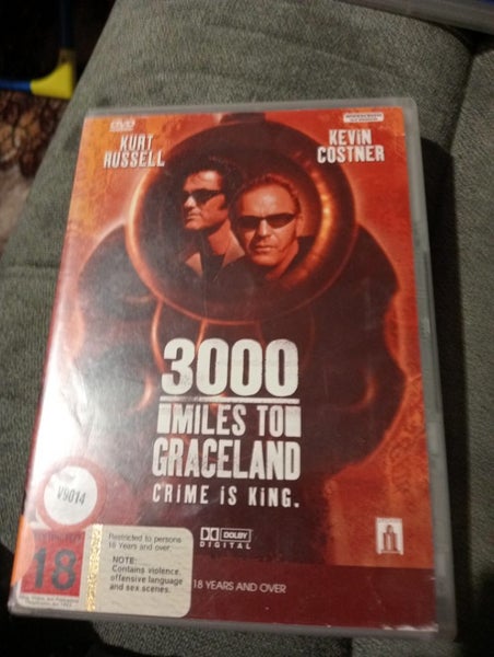 3000 Miles To Graceland (2001) Carousel 1