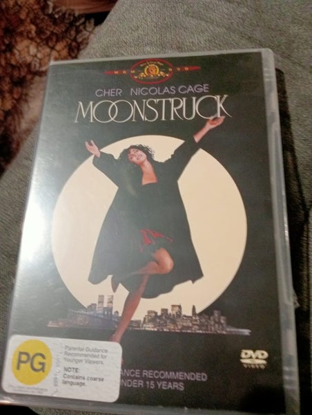 MoonStruck (1987) Carousel 1