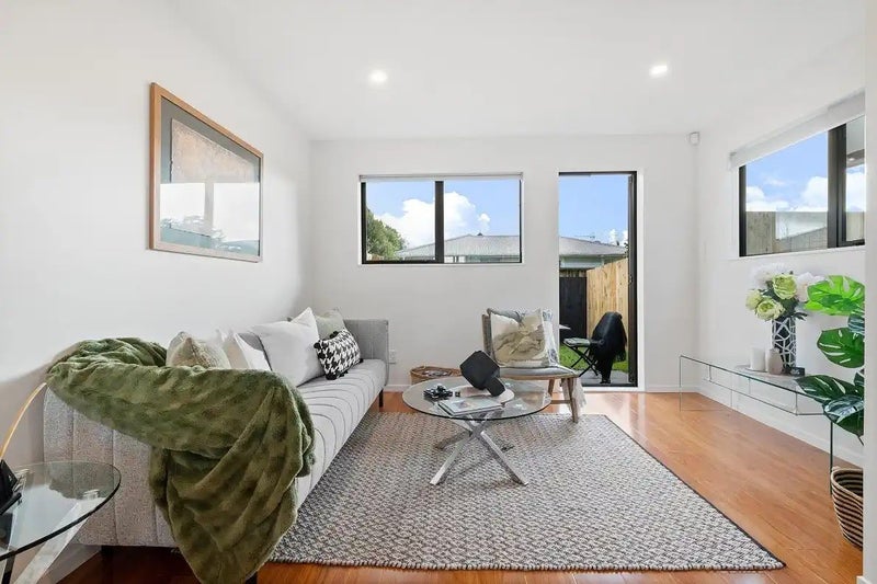 Superior Build in Superb Location64542379636867112