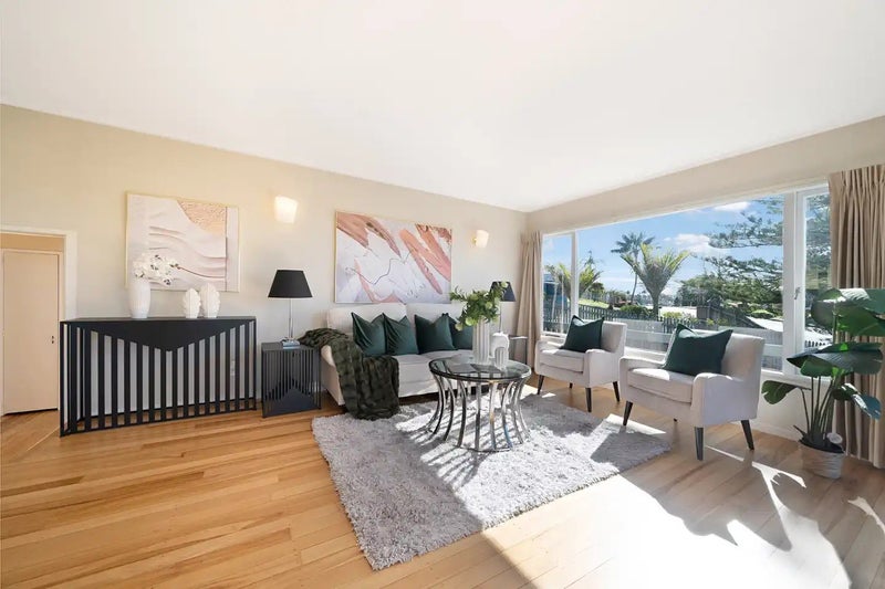 Family Paradise with Space to Grow in Glendene!64542876786946113