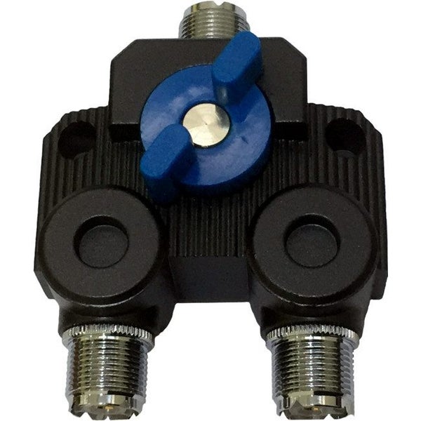 BENELEC Uhf 2-Way Manual Switch Carousel 1