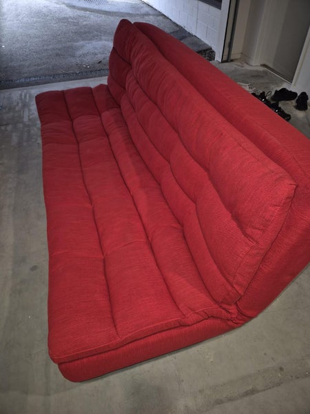 Red Couch64647565210371111