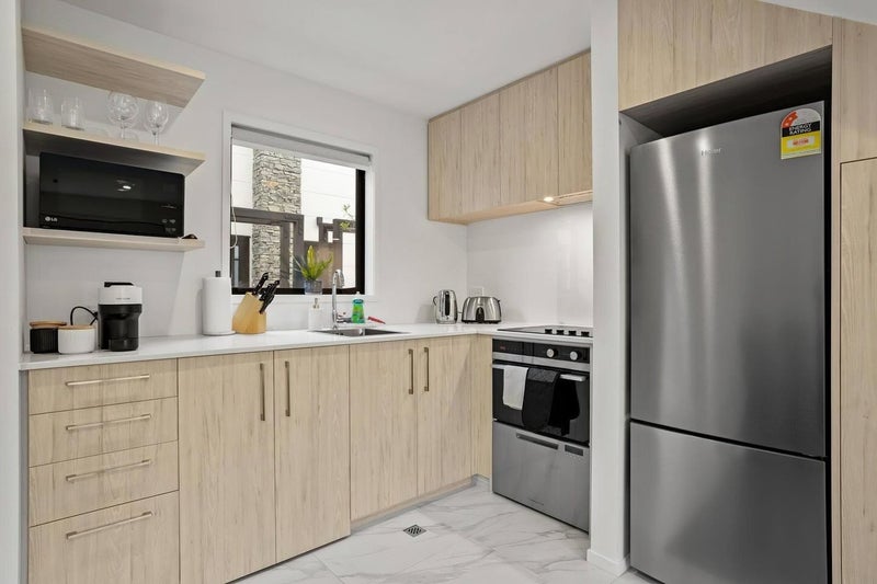 Te Atatu Peninsula, 1 bedroom64583901023618113