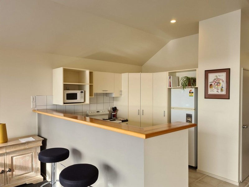 Ferrymead, 2 bedrooms64547477331329113