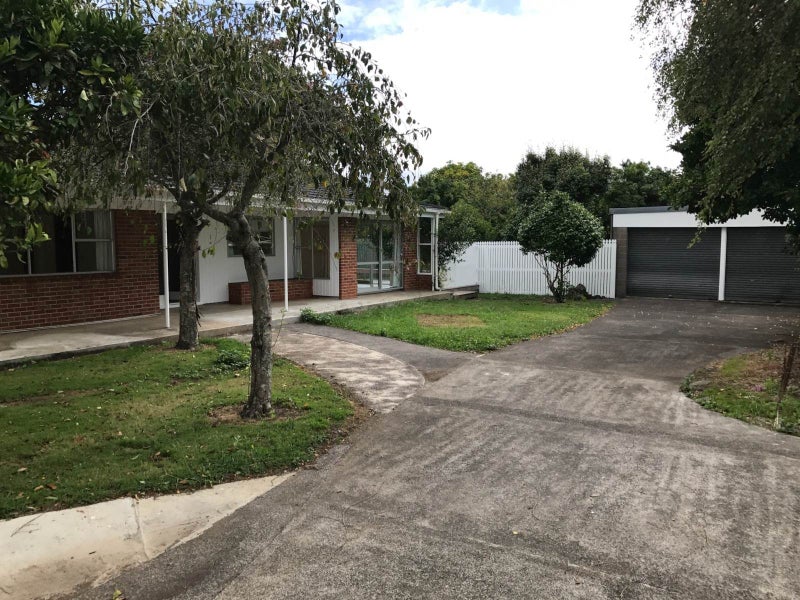 Epsom, 4 bedrooms64547672579331110