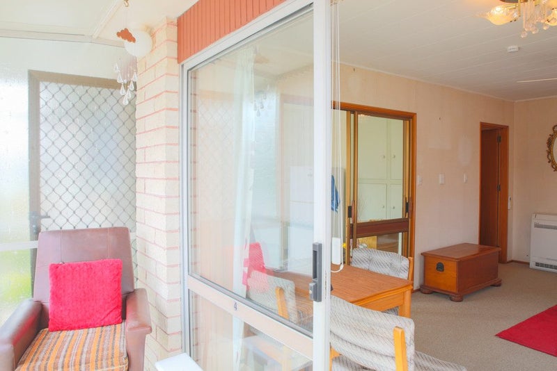 Cosy & Convenient - Walk to South City!64547769186690112