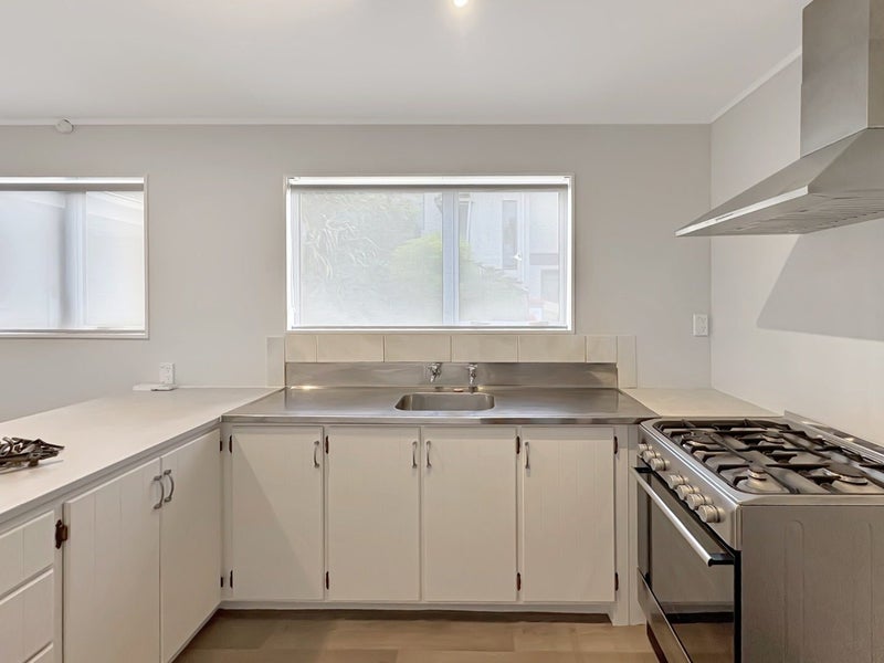 Springvale, 2 bedrooms64547769272835111