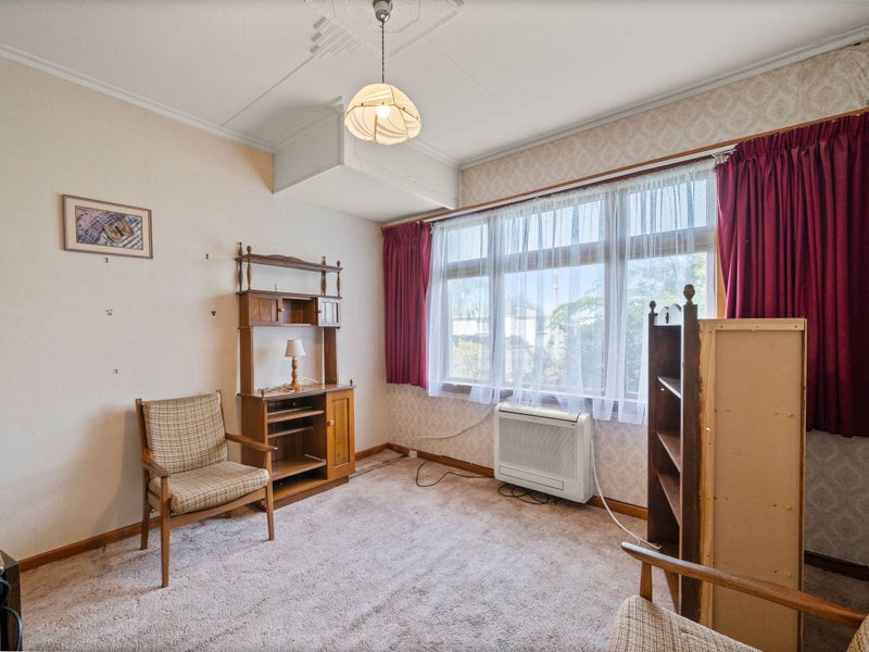 70s Charm & Endless Potential64547880538115114