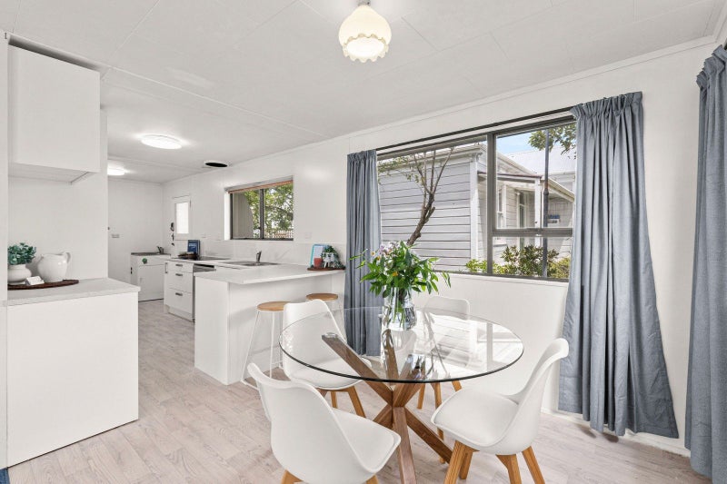 Be quick, this won’t last long64548076387073114