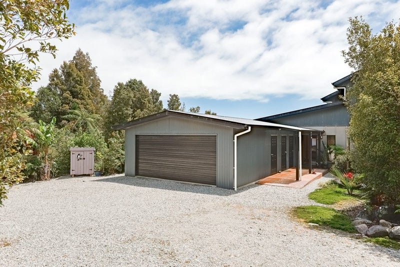 A Place to Escape!64548272690305114