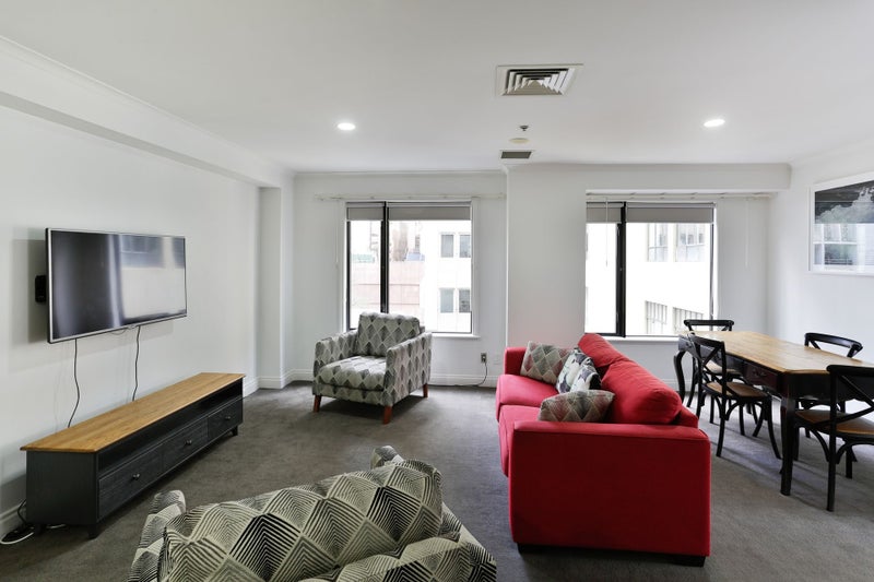 Cosmopolitan with a Twist64548272773891112