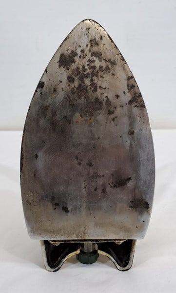 Tilley Lamp Company, Kerosene Iron HC50 Carousel 5