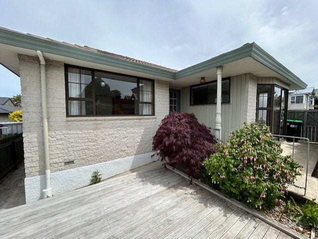 Kenmure, 2 bedrooms64548272832258111