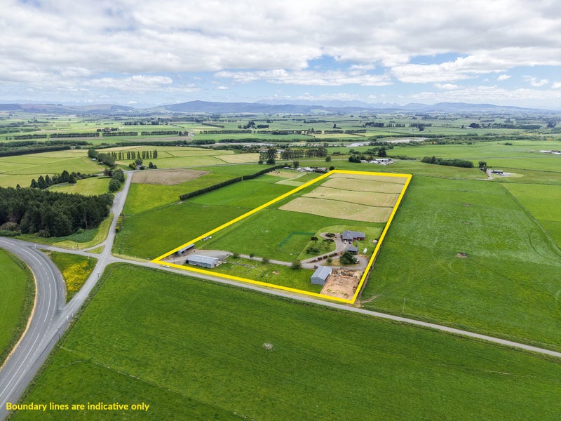 Small farm - big view!64549478165378110