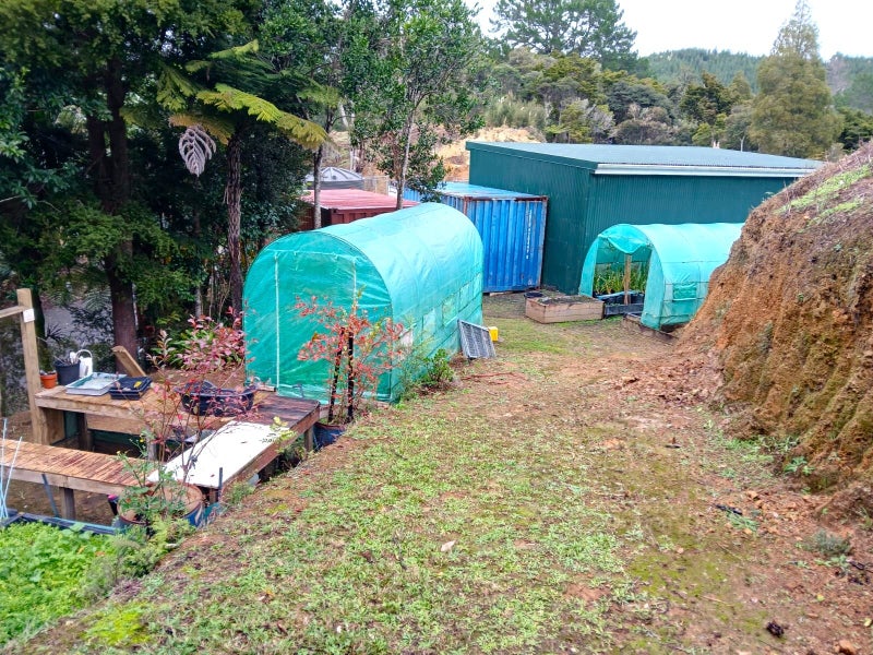 Forget the rest of the world and enjoy!64548680761603113