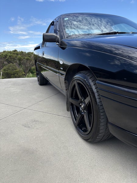 1990 Holden Commodore Holden Commodore VG ute64705544152065113