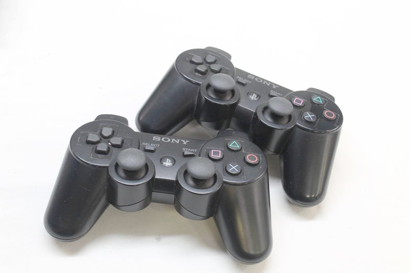 320GB PS3, 15 Cool Games & Controllers Carousel 6