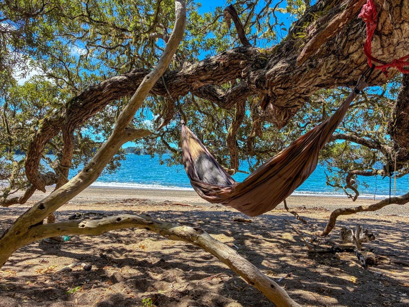 World-Class Clifftop on Your Own Private Island64549070982786112