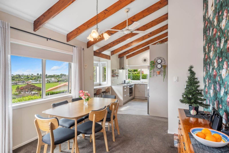 Gorgeous Views And Garden Vibes64549478280834114