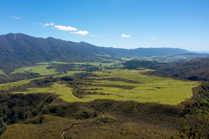 Big Land, Big History, Big Chance64549576734723113