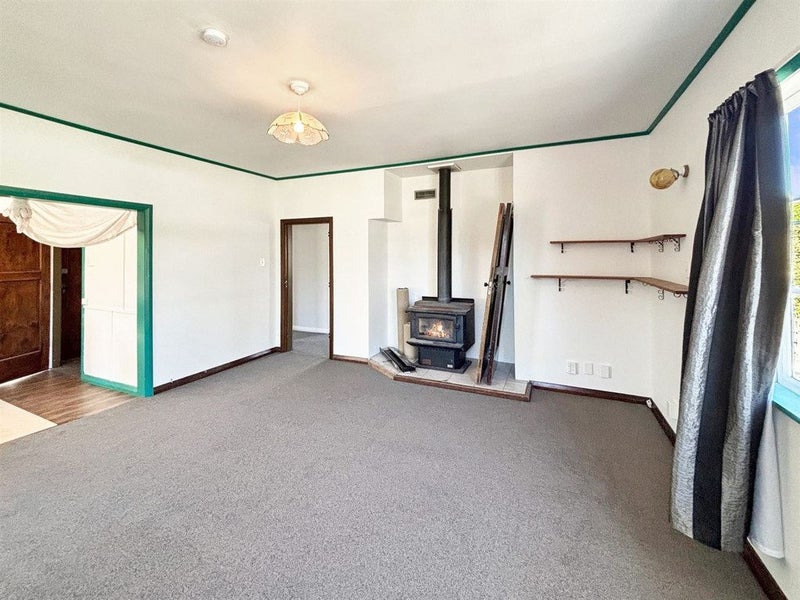 Wainoni, 3 bedrooms64549874331011112