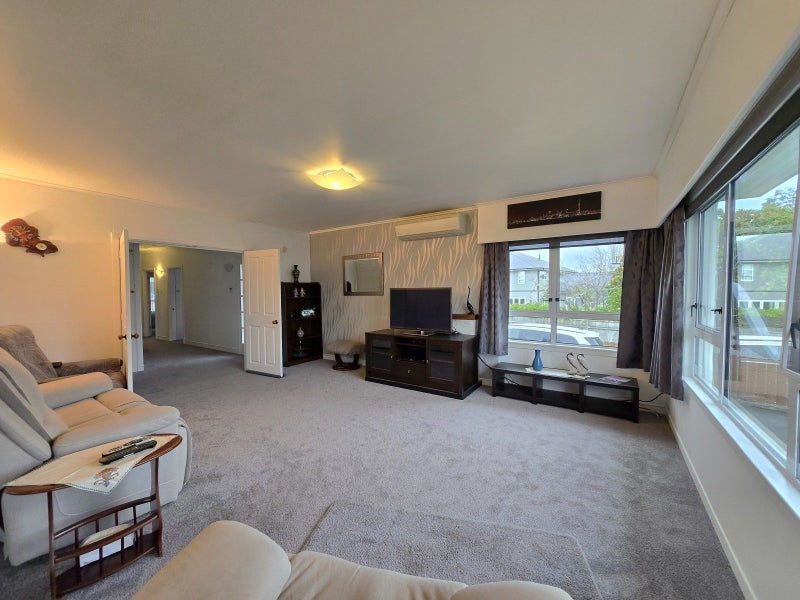 Sunshine, Space and Practicality!64550074477954111