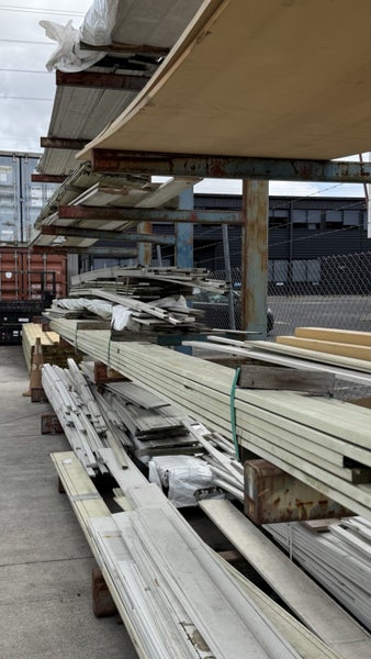 100 x 18 Reveal PP Carousel 2