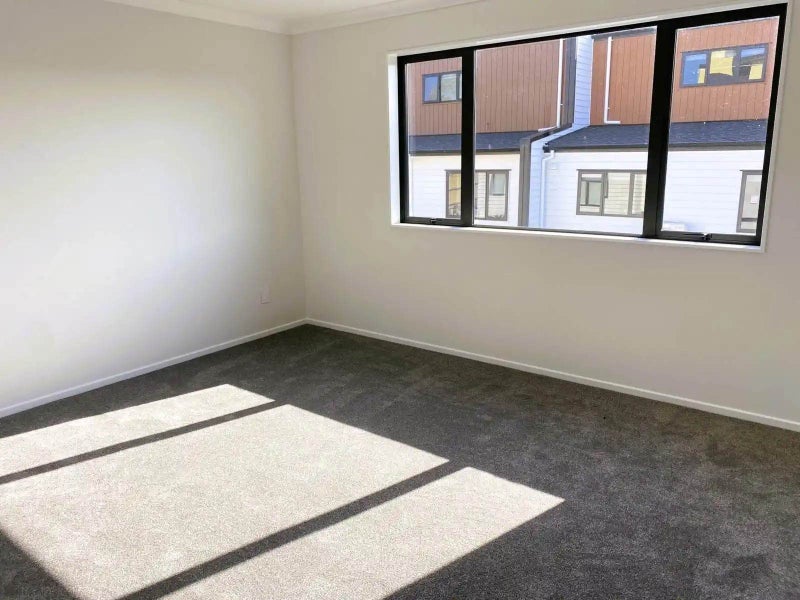 Howick, 3 bedrooms64550668061059113