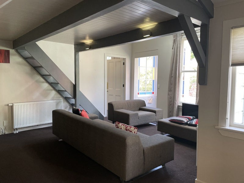 Thorndon, 3 bedrooms64550668095746112