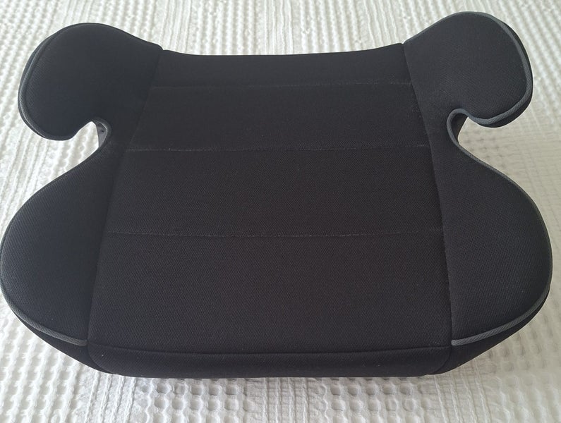 BABYWISE HALF BOOSTER CAR SEAT Carousel 1