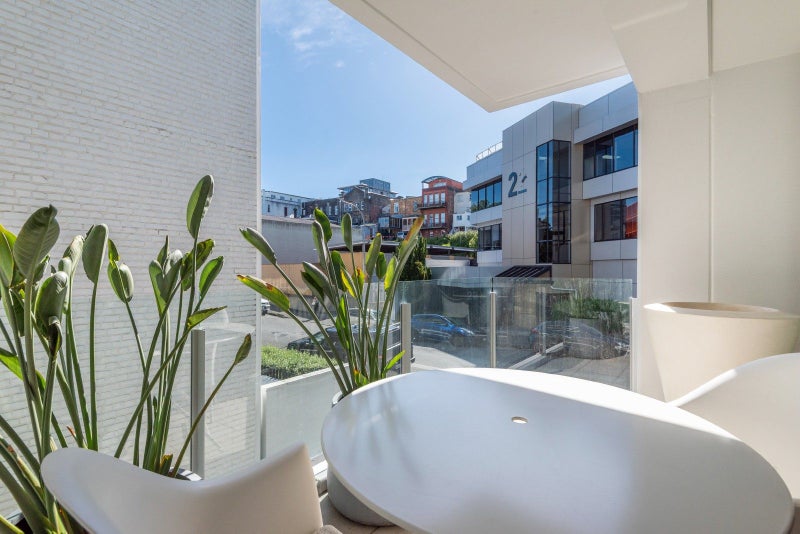 A rare designer-led transformation, like no other!64550966606977113