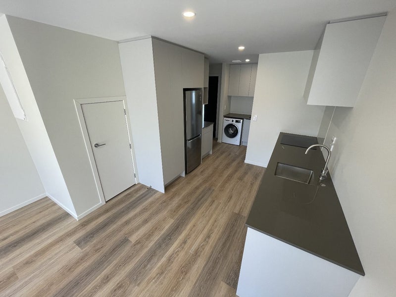 Naenae, 2 bedrooms64550966681602111