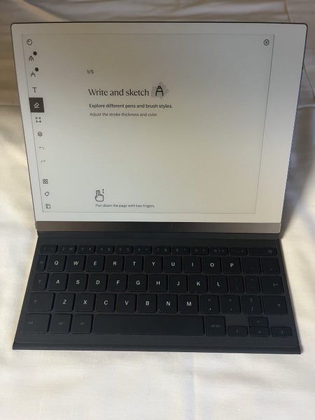 Remarkable 2 Tablet with pen and keyboard folio64550995723009113