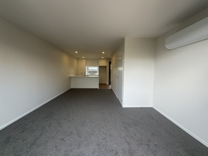 Papatoetoe, 2 bedrooms64551068305155111