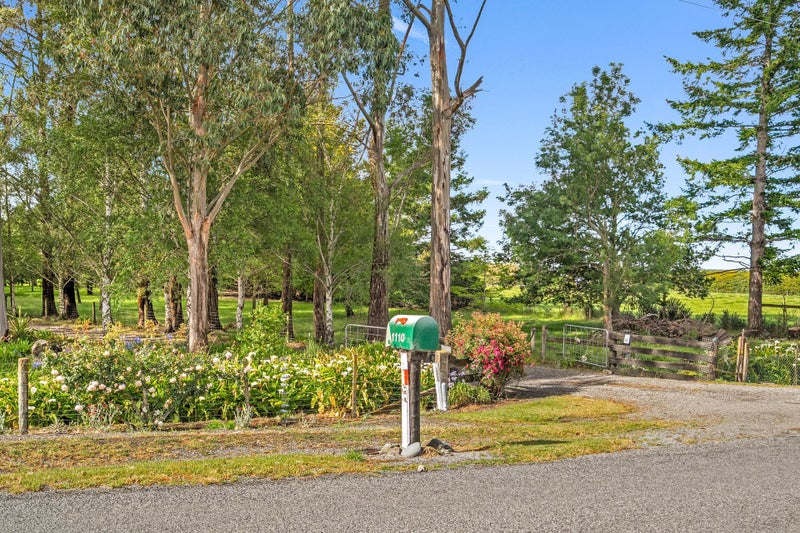 Nature-Rich Living on a Grand Scale64551068364033110