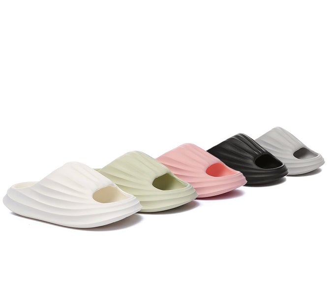 EVERAU(R) Anti-Slip Cloud Slippers Plus Carousel 2