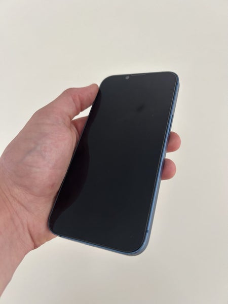iPhone 13 128GB (Cracked back glass)64551111194243113