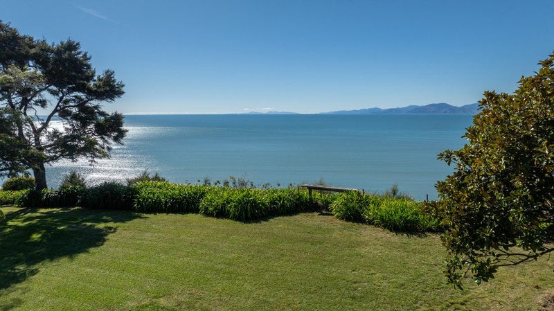Stunning Coastal Oasis in the Heart of Ruby Bay64551167826819114