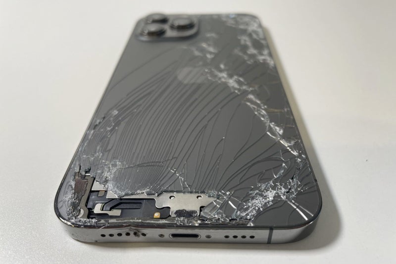 Apple iPhone 13 Pro Max 512gb (damaged)64551511030146114