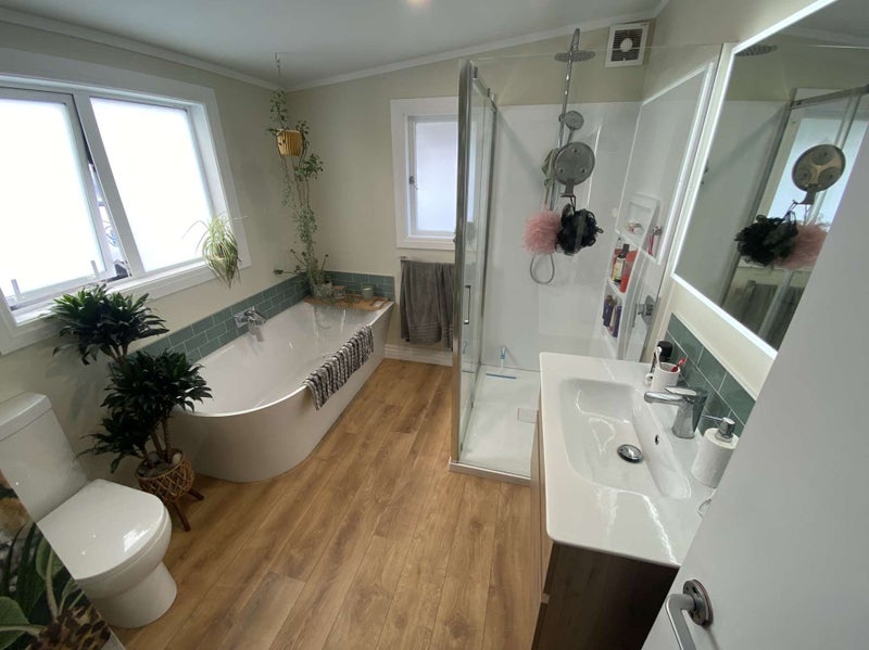 Castlecliff, 3 bedrooms64552398328578112