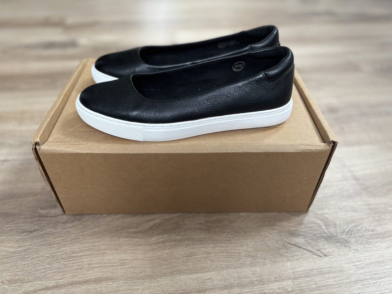 Kenneth Cole Black Leather Ballet Flats s.864650325702915111