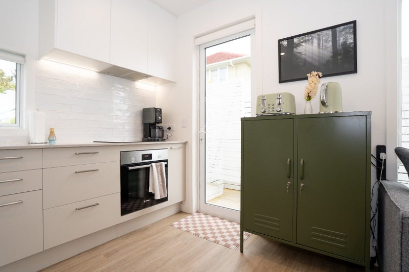 Glen Innes, 1 bedroom64553263721218113