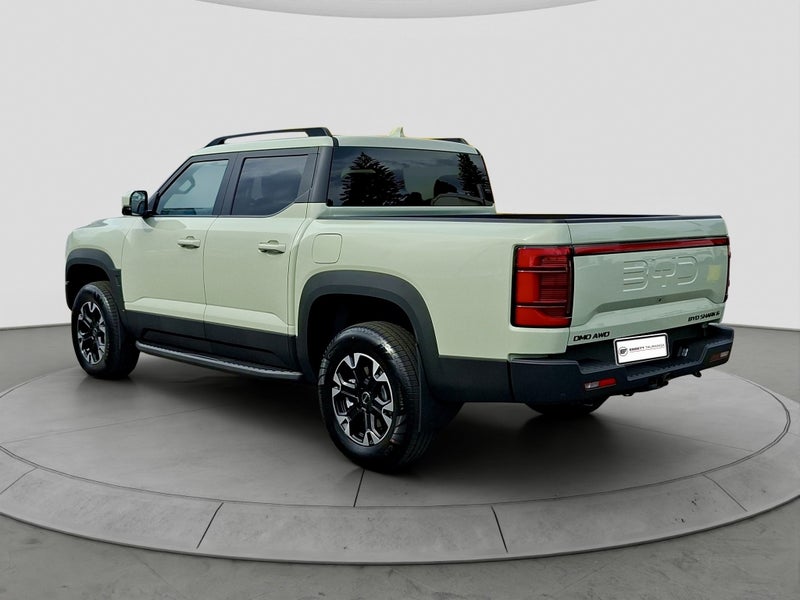 2025 BYD Shark 6 4WD PHEV UTE64557954388737111