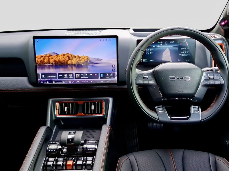 2025 BYD Shark 6 4WD PHEV UTE64557954388737112