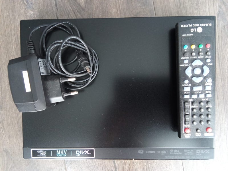 LG Blu-ray Disc Player + Remote & Power Adapter – Great Condition Carousel 1