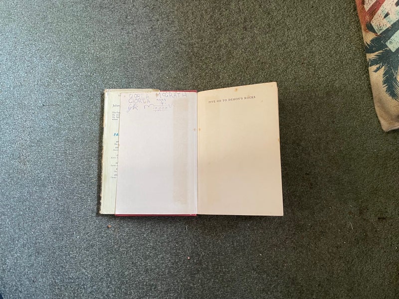 Five go to Demon's Rocks - Enid Blyton - FIRST EDITION with ORIGINAL DJ64558370031233112