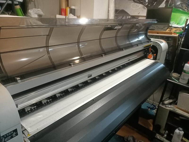 Large solvent printer65561473614210110