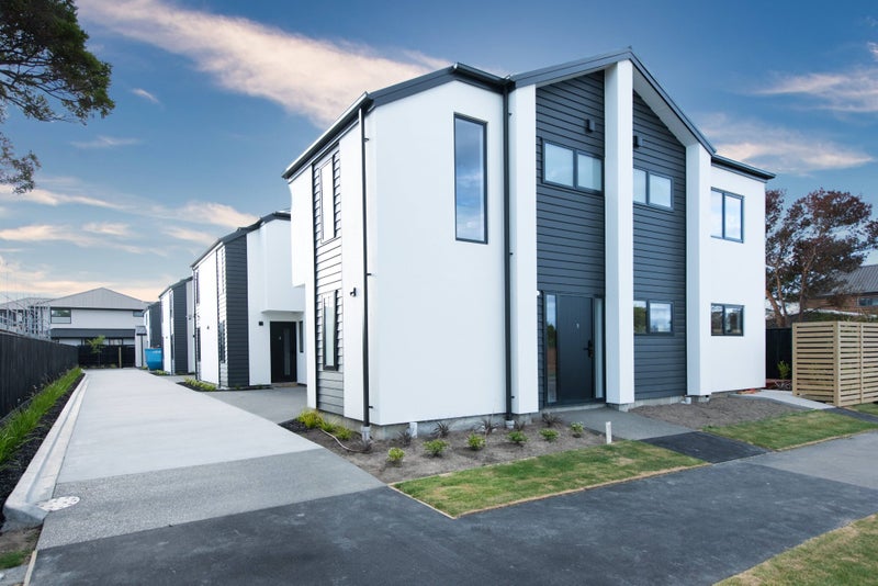 Riccarton, 3 bedrooms64558467514754110