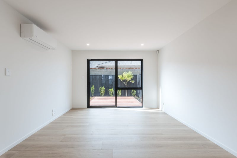 Riccarton, 3 bedrooms64558467514754111